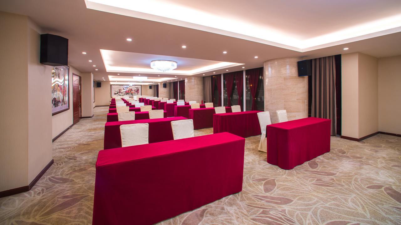 Guangzhou Jin Wan Li Business Hotel Exterior foto